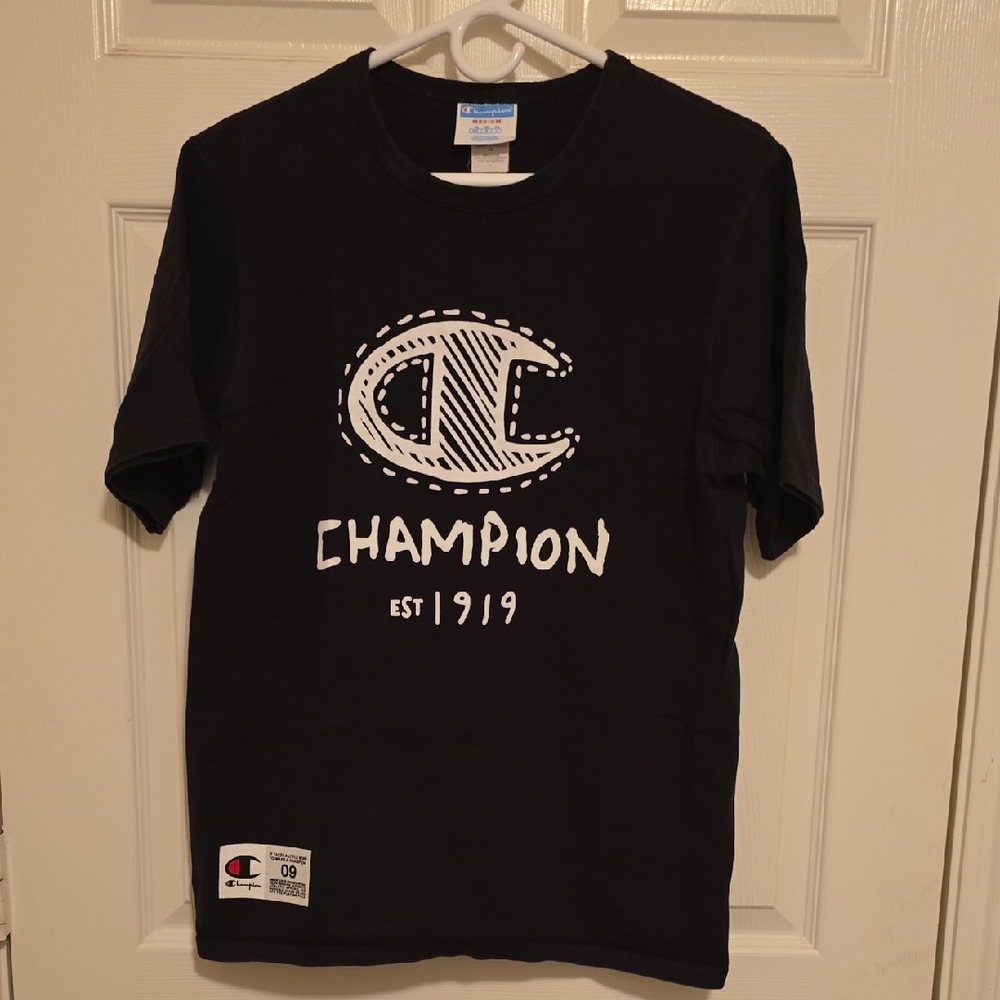 Champion Black Short Sleeve Tee